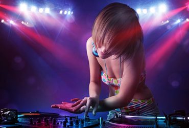 Feel the music